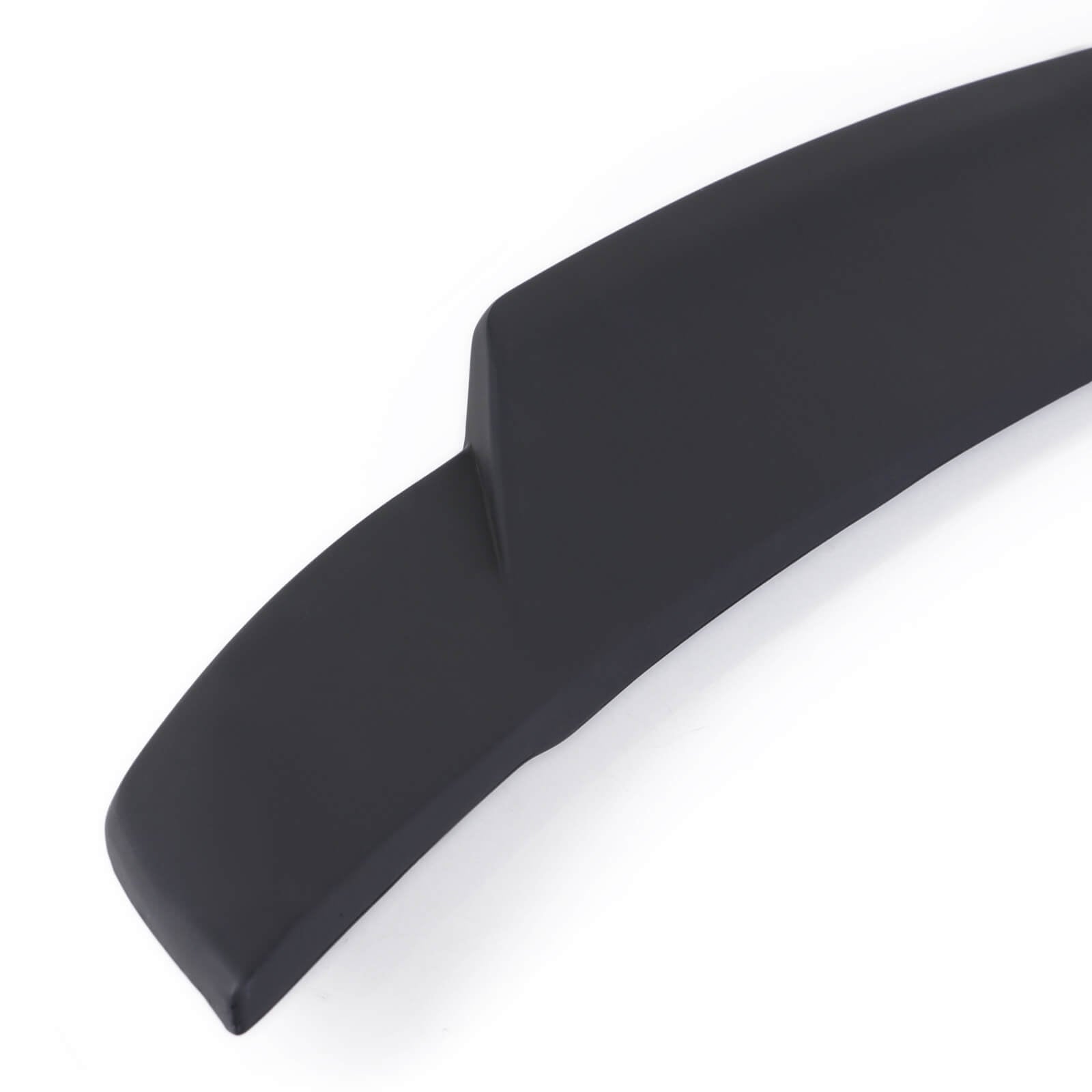 feature of Trunk Spoiler